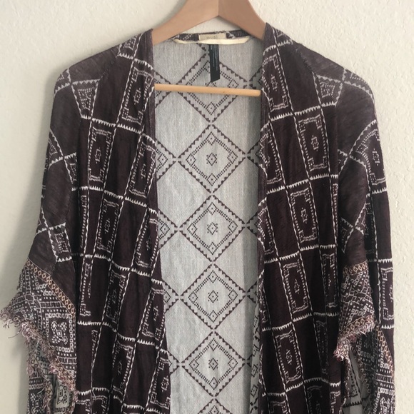 Ecoté Ruana Boho Wrap - Picture 2 of 6